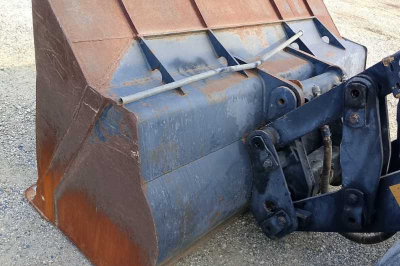 OmecoHub - Immagine CATERPILLAR IT18